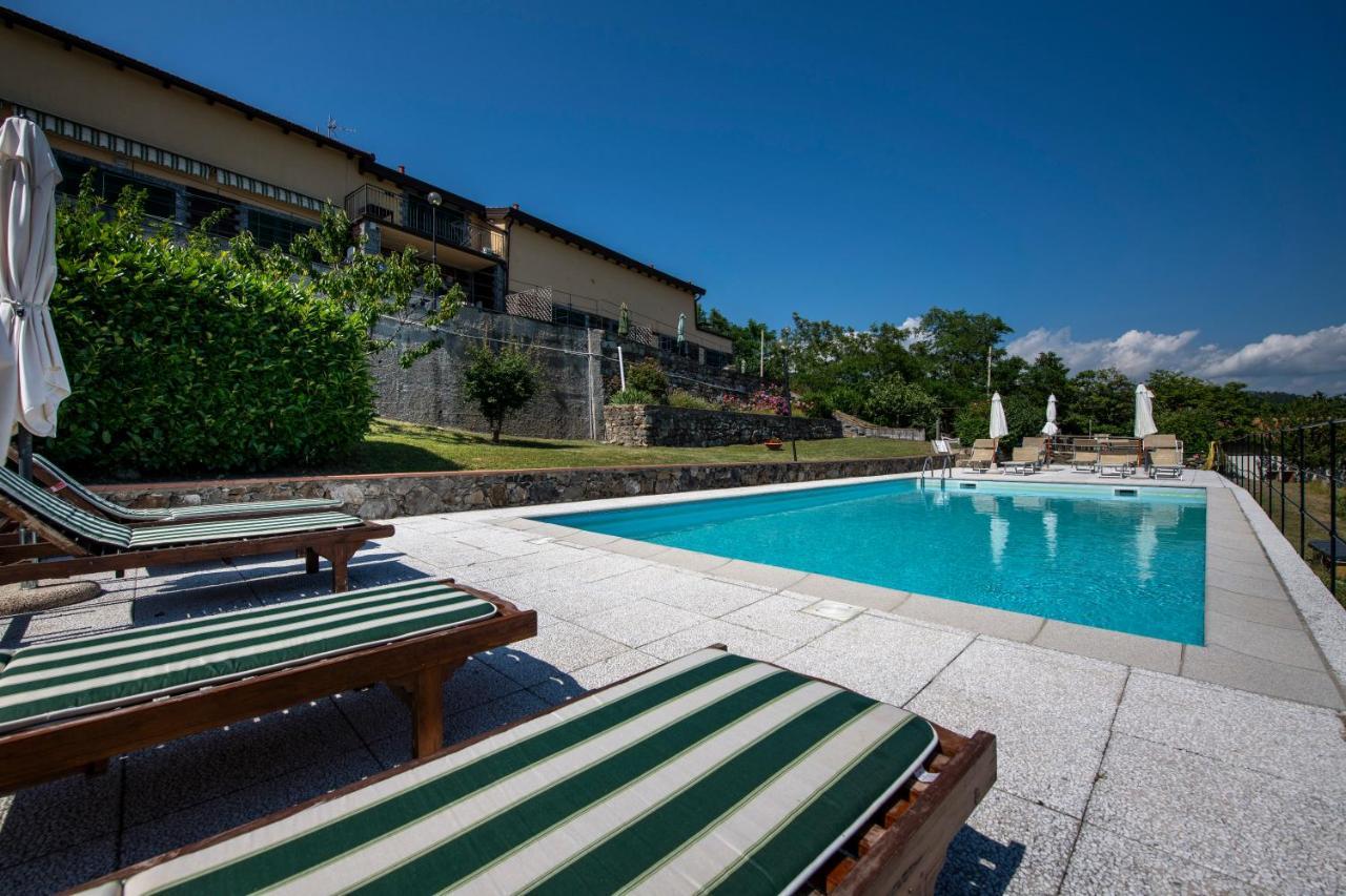 211 - Appartamento Acacia, Terrazza Giardino E Piscina Carro Eksteriør bilde