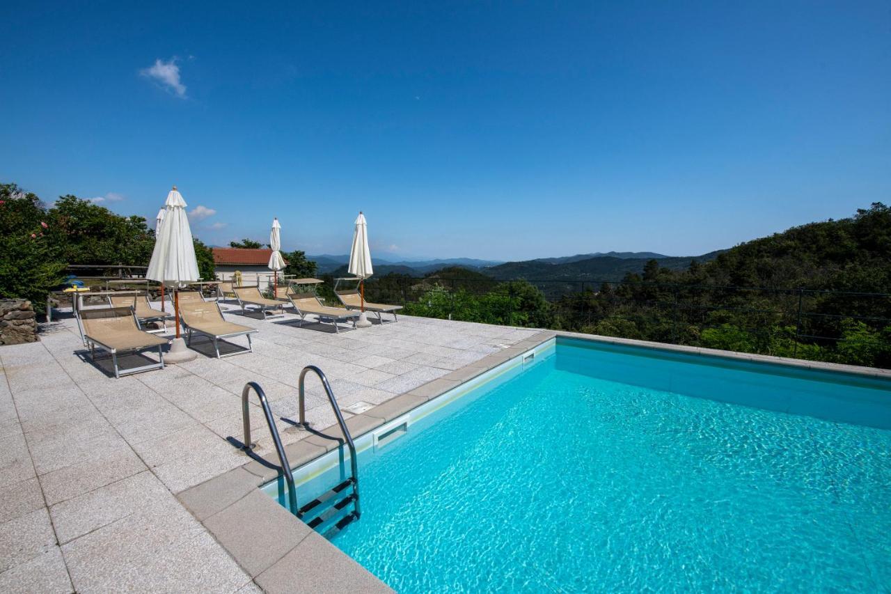 211 - Appartamento Acacia, Terrazza Giardino E Piscina Carro Eksteriør bilde