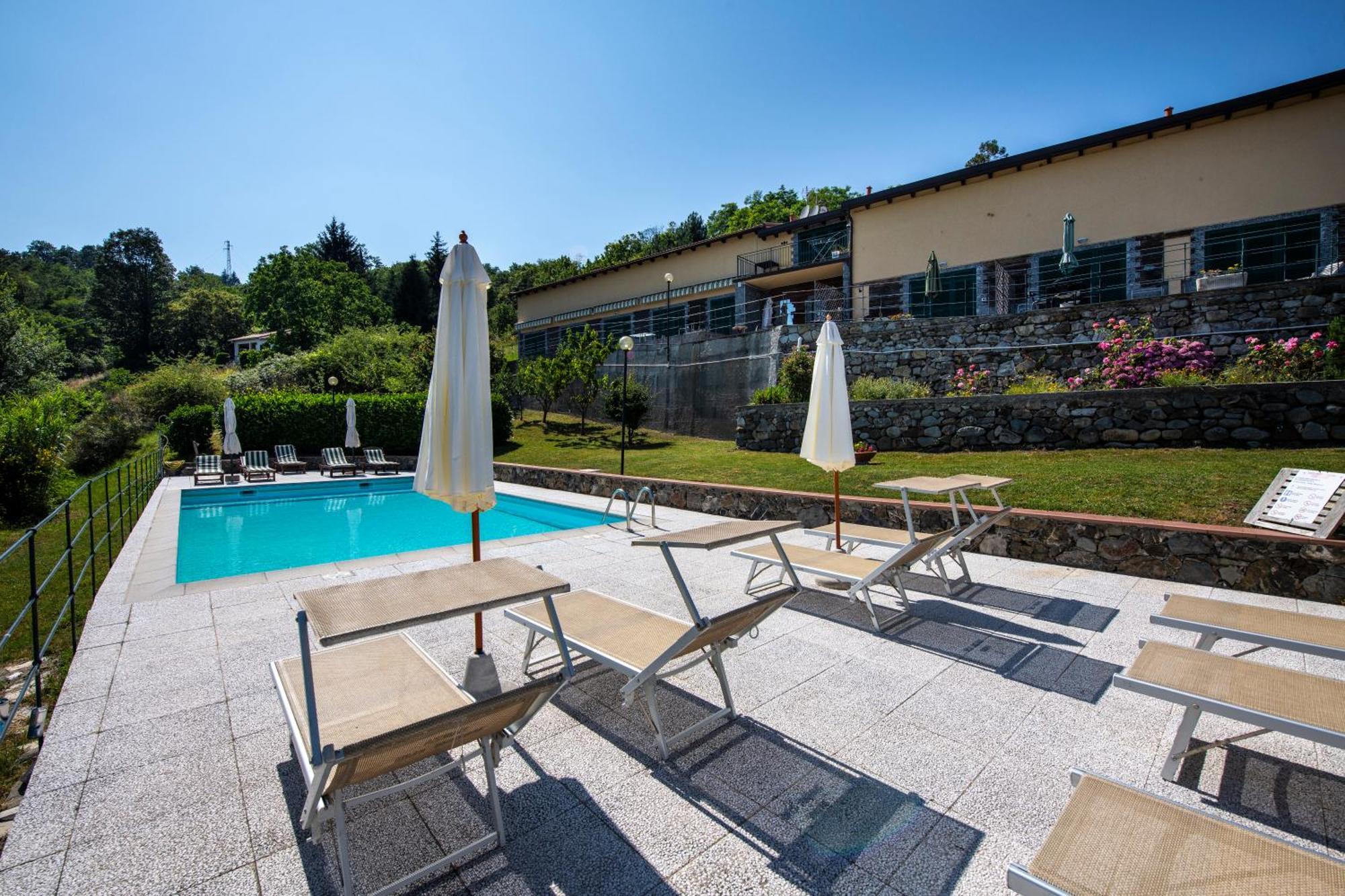 211 - Appartamento Acacia, Terrazza Giardino E Piscina Carro Eksteriør bilde