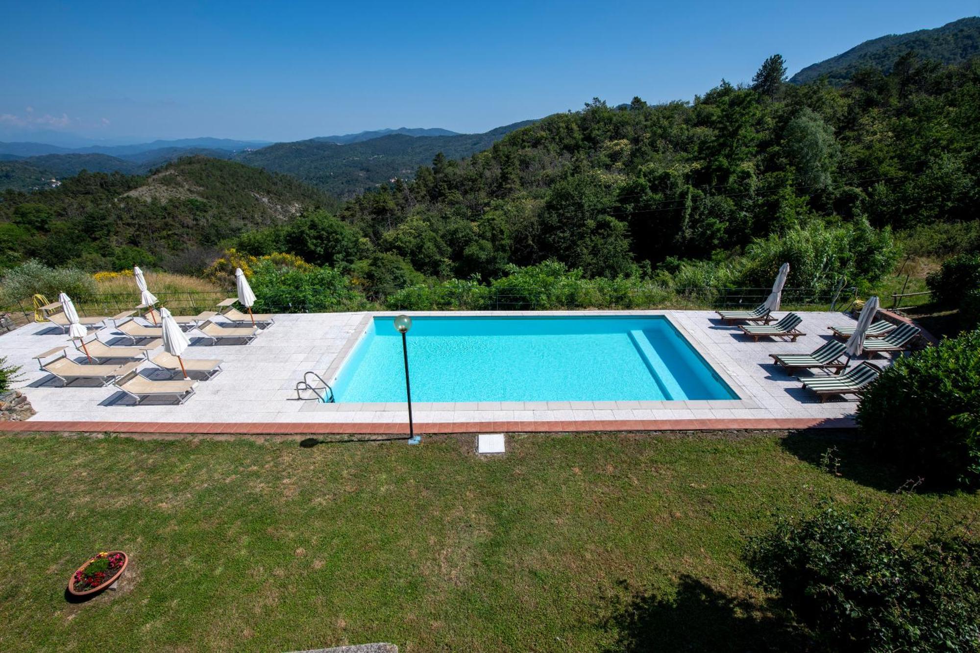 211 - Appartamento Acacia, Terrazza Giardino E Piscina Carro Eksteriør bilde
